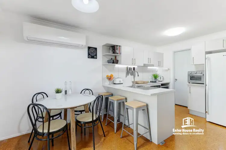Sixth view of Homely house listing, 5 Saville Ct, Browns Plains QLD 4118
