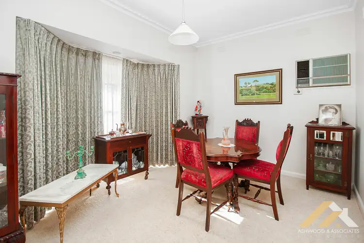 Fifth view of Homely house listing, 5 Pinnock St, Bairnsdale VIC 3875
