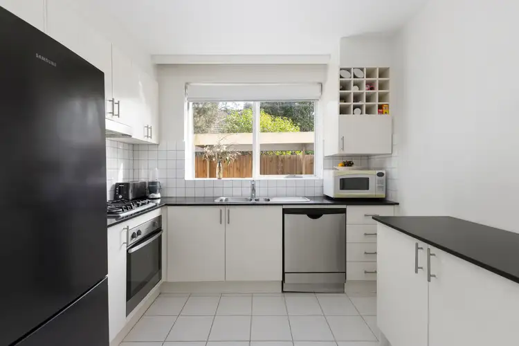 Fifth view of Homely apartment listing, 2/663 Inkerman Rd, Caulfield North VIC 3161