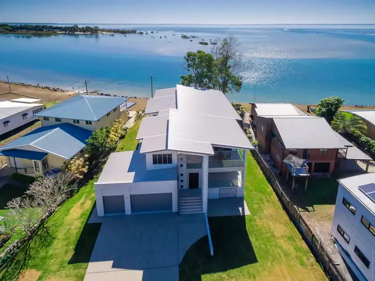 30 Moreton St, Toogoom QLD 4655