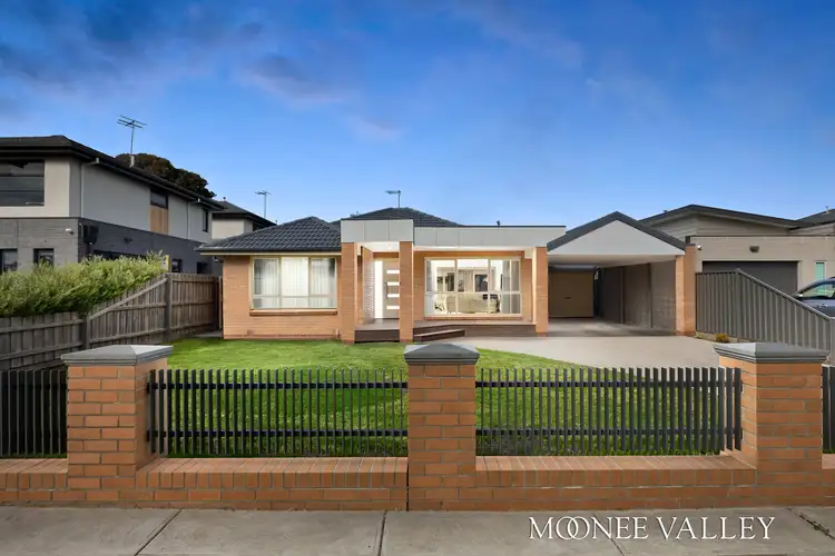 21 Rogerson Street, Avondale Heights VIC 3034