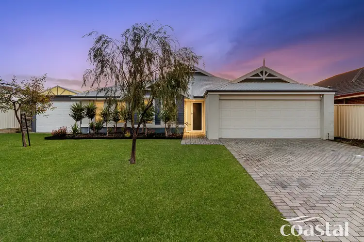 18 Champlain Rd, Secret Harbour WA 6173