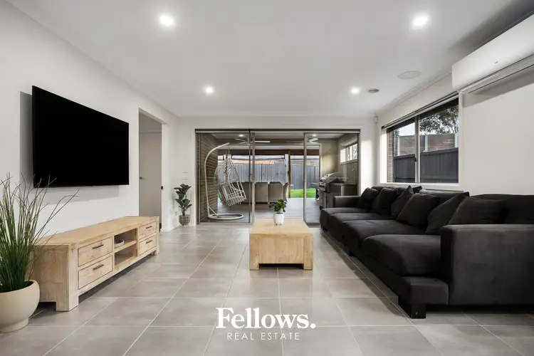 Fifth view of Homely house listing, 110 Gallery Way, Pakenham VIC 3810
