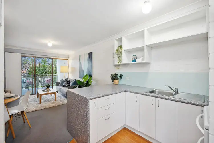 12/21 Leonard Street, Victoria Park WA 6100