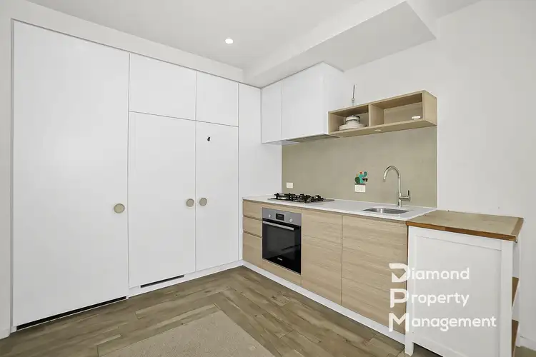 Fourth view of Homely apartment listing, 204/8 Bond Street, Caulfield North VIC 3161