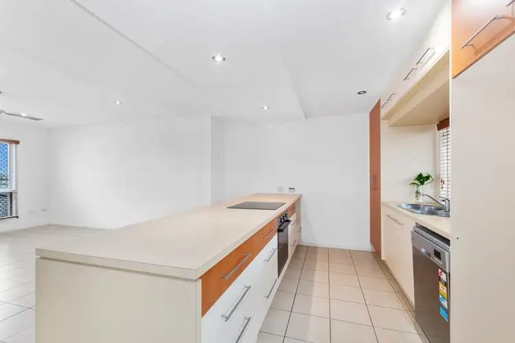 Third view of Homely townhouse listing, Unit 98/1-19 Burnda St, Kirwan QLD 4817