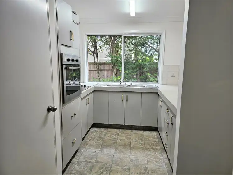 Fifth view of Homely unit listing, Unit 3/40 Billington Street, Labrador QLD 4215