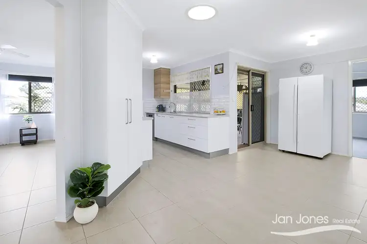 Fourth view of Homely house listing, 9 Barbara Ct, Deception Bay QLD 4508