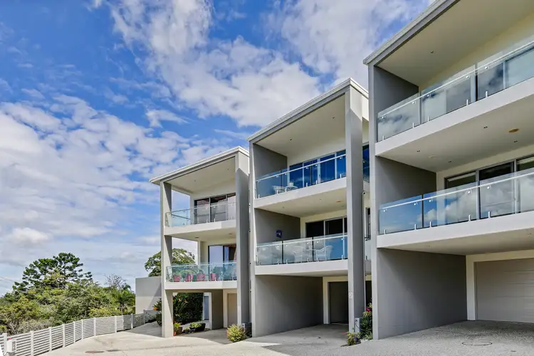 20 Box St