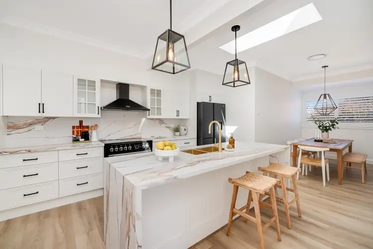 55 Maude St, Belmont NSW 2280