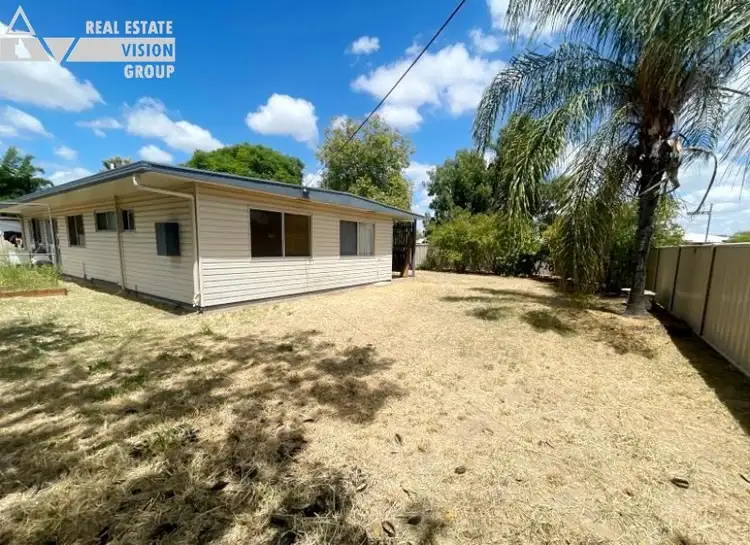 Second view of Homely house listing, 2 Carbeen Pl, Emerald QLD 4720