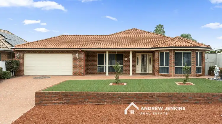 12 View Ct, Cobram VIC 3644