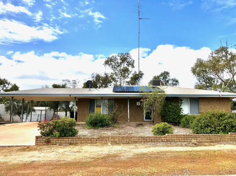 15 Maisey Street