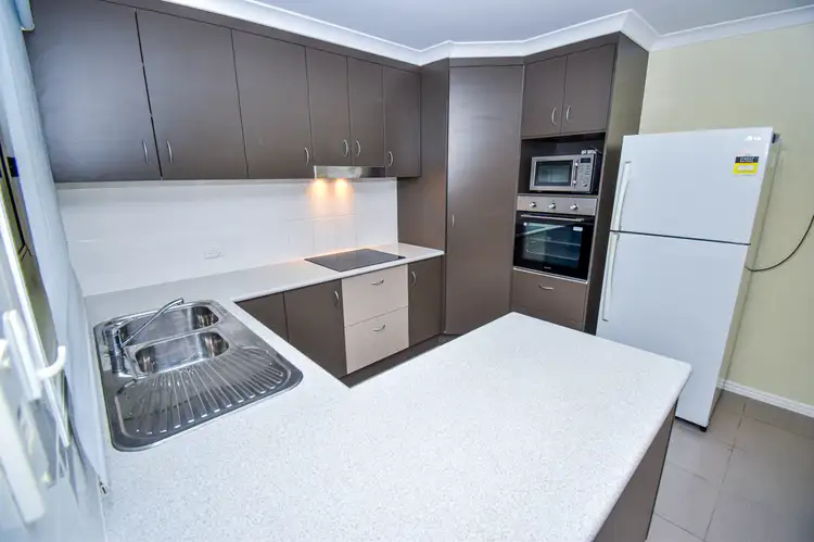 Fifth view of Homely house listing, Unit 1/10 Telopea Pl, Kirkwood QLD 4680