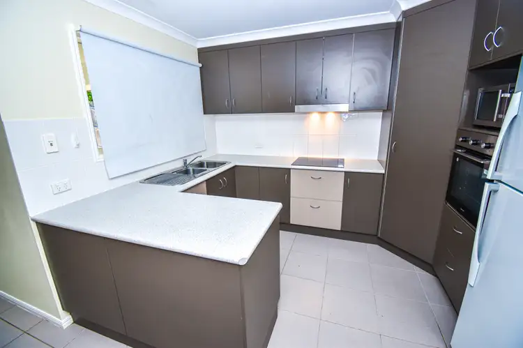 Sixth view of Homely house listing, Unit 1/10 Telopea Pl, Kirkwood QLD 4680