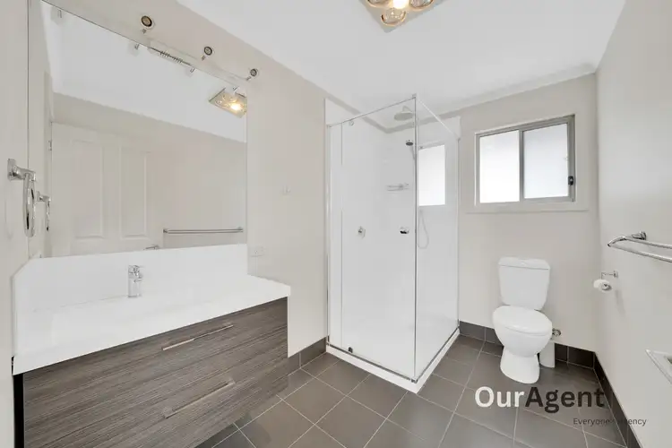 Fifth view of Homely house listing, 10 Millewa Cres, Dallas VIC 3047