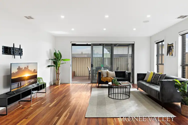 Fifth view of Homely townhouse listing, 28 Grantham Parade, St Albans VIC 3021