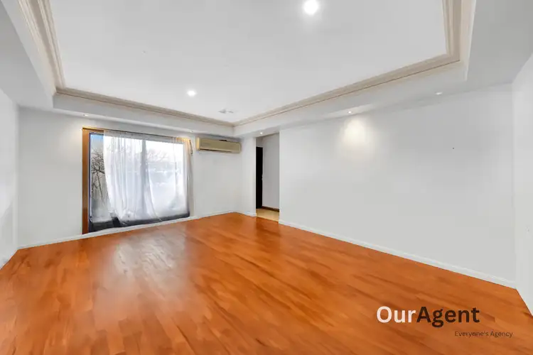 Second view of Homely house listing, 6 Mirboo Ct, Dallas VIC 3047