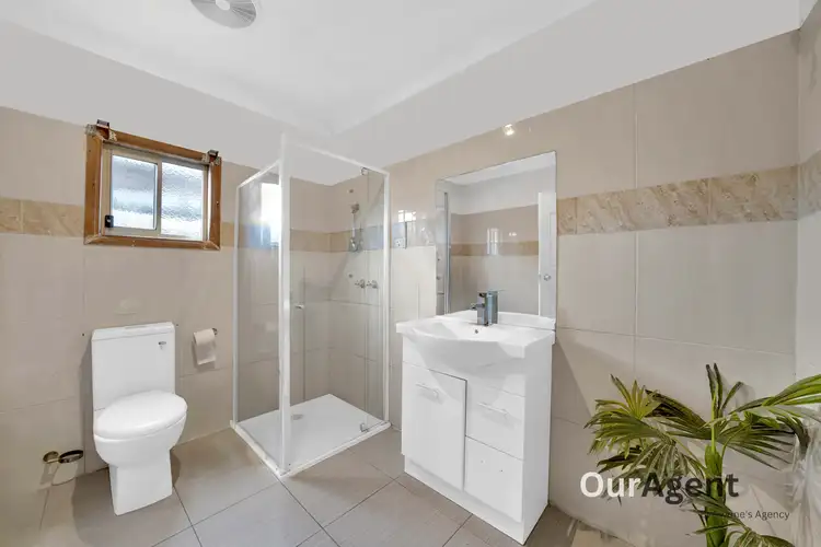 Seventh view of Homely house listing, 6 Mirboo Ct, Dallas VIC 3047