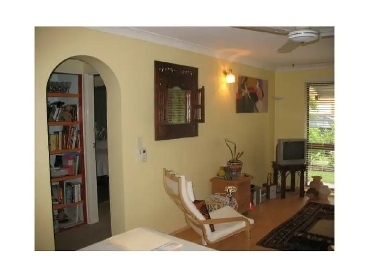 Fifth view of Homely unit listing, Unit 1/9 Hall Ave, Bongaree QLD 4507