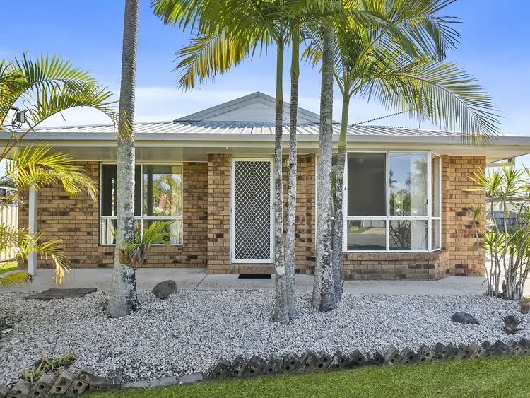 Fifth view of Homely house listing, 4 Jason Ct, Morayfield QLD 4506