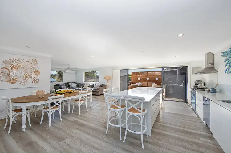 61 Fiona Cres