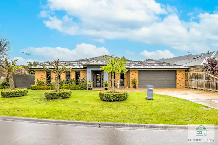 Second view of Homely house listing, 2 Rotheram Ct, Trafalgar VIC 3824