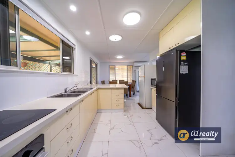 Sixth view of Homely house listing, 12 Elizabeth St, Childers QLD 4660