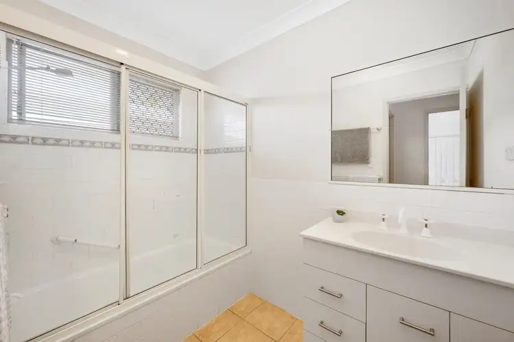 Fourth view of Homely house listing, 3 Wheeler Cct, Kirwan QLD 4817