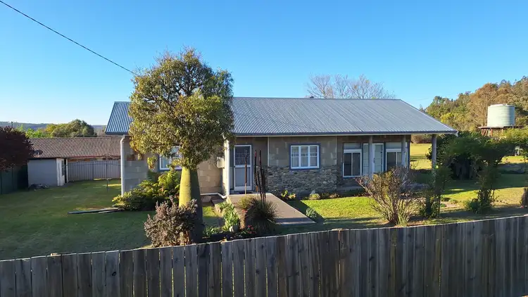 Second view of Homely house listing, 32 Lock St, Stanthorpe QLD 4380