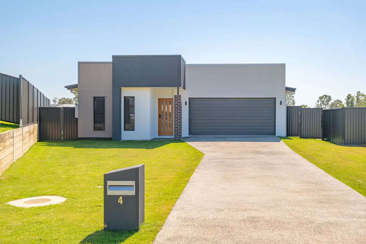 Main view of Homely house listing, 4 Laing Cl, Southside QLD 4570