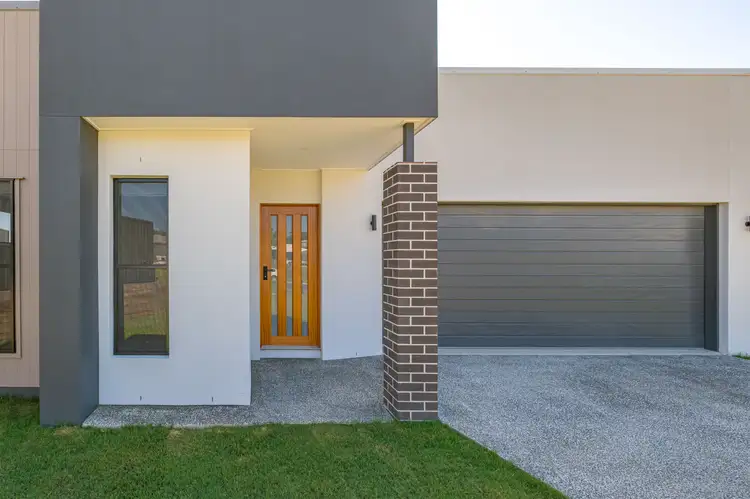 Second view of Homely house listing, 4 Laing Cl, Southside QLD 4570