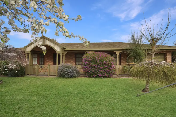 Main view of Homely unit listing, Unit 1/32 Moonlight St, Stawell VIC 3380