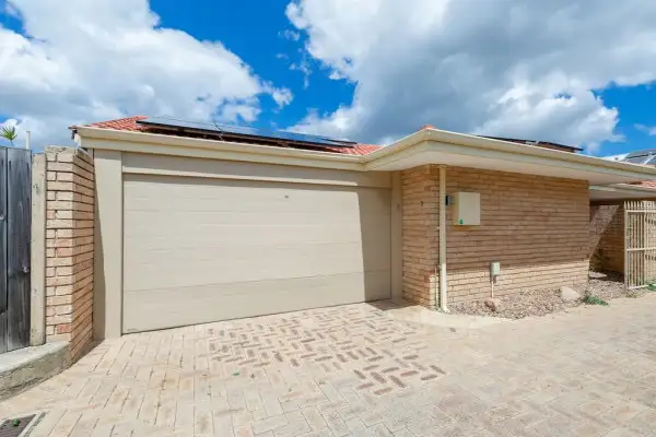 Main view of Homely unit listing, Unit 3/63 Kitchener Ave, Victoria Park WA 6100