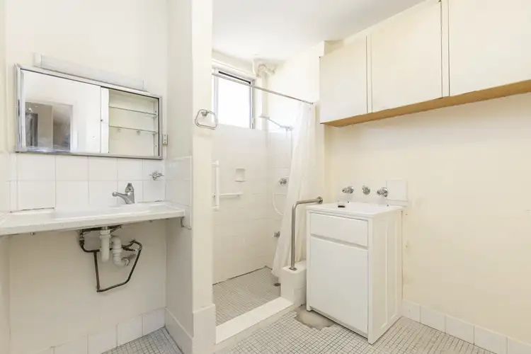 Seventh view of Homely unit listing, 1/1 Rookwood St, Mount Lawley WA 6050