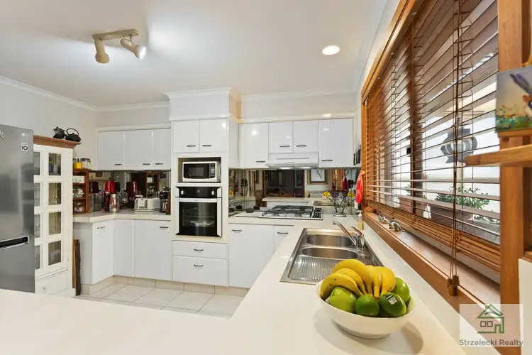 Sixth view of Homely house listing, 17 Cross St, Trafalgar VIC 3824
