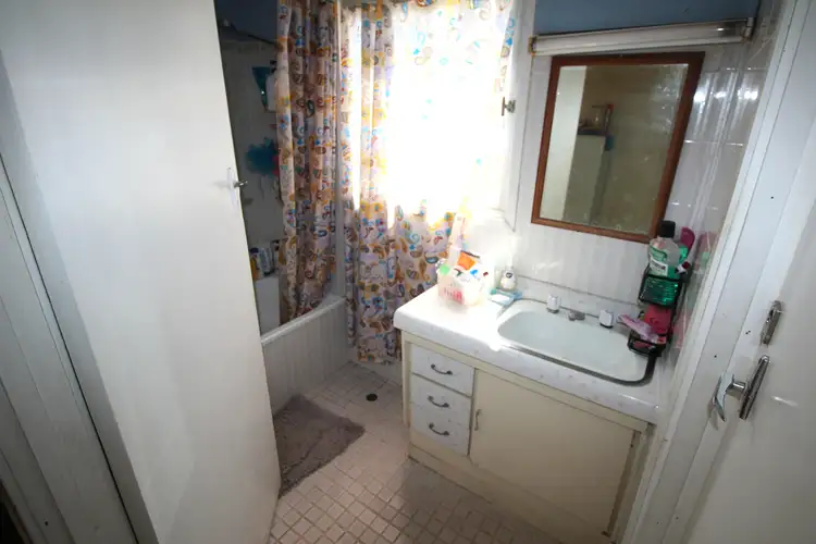 Seventh view of Homely rural property listing, 18 Fleur Cres, Lockyer Waters QLD 4311