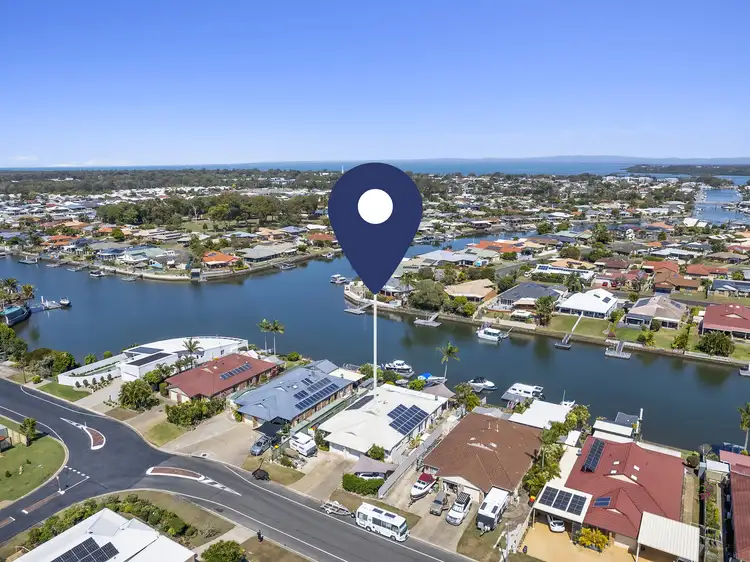 Duplex 1/13 Pentas Dr, Bongaree QLD 4507