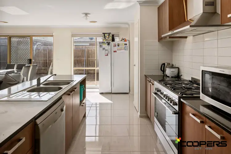 Fourth view of Homely house listing, 37 Brookfield Avenue, Brookfield VIC 3338