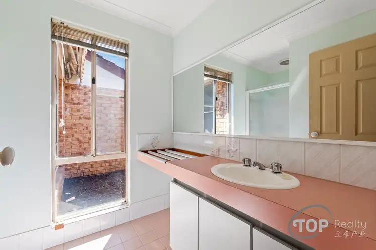 Sixth view of Homely house listing, 16 Leymar Way, Willetton WA 6155