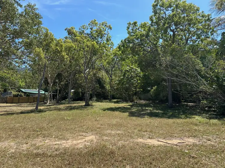 6 Colleen St, Nelly Bay QLD 4819