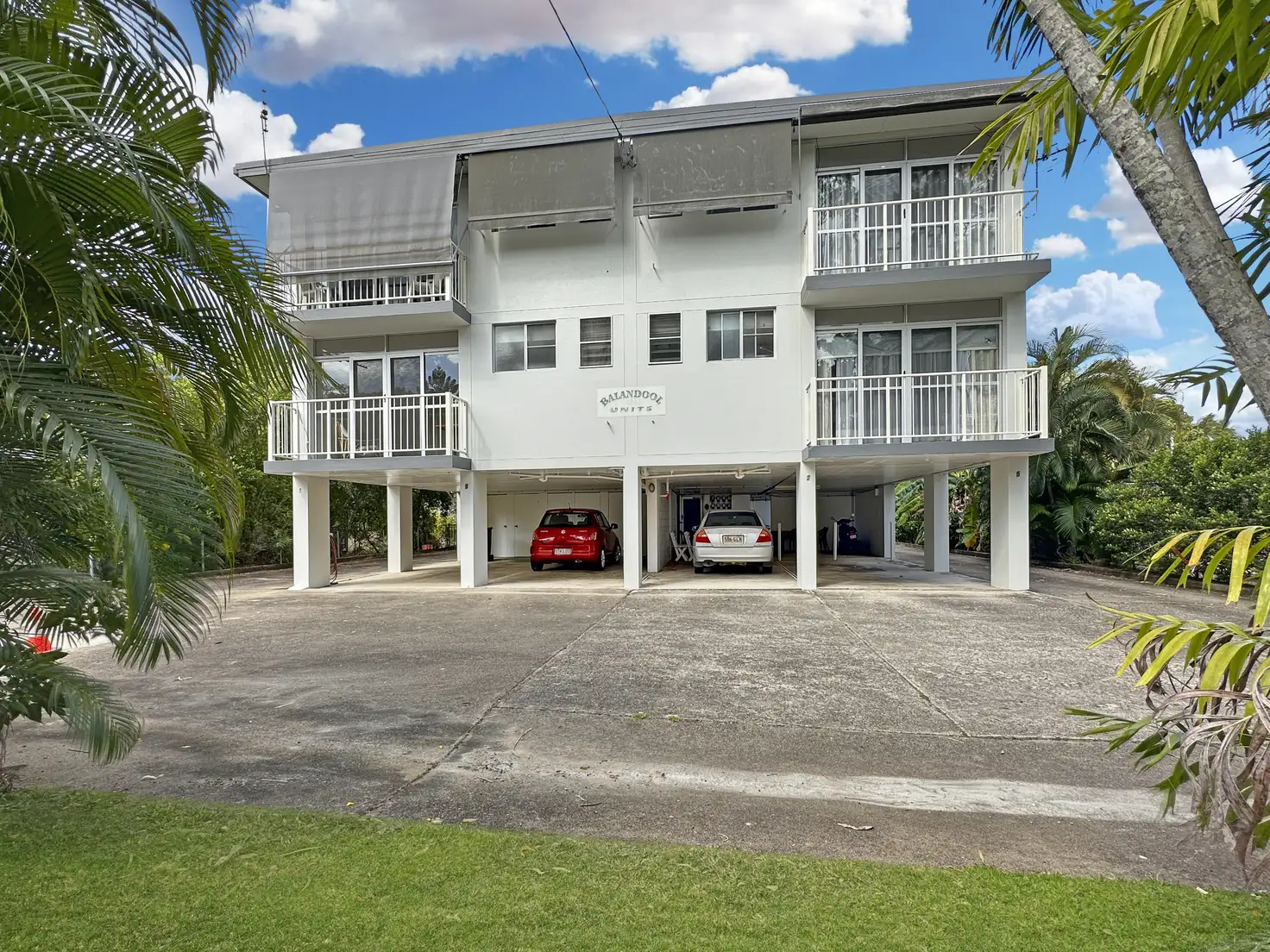 Main view of Homely unit listing, 1/5 Cook Rd, Arcadia QLD 4819