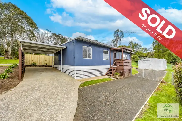 6 St Phillack Cres, Rawson VIC 3825
