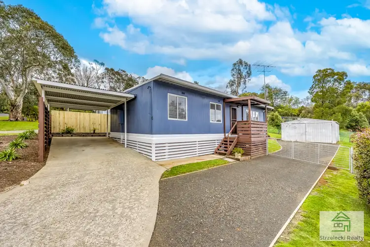 Second view of Homely house listing, 6 St Phillack Cres, Rawson VIC 3825
