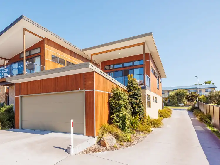 Fourth view of Homely unit listing, Unit 1/6 Lake St, Eden NSW 2551