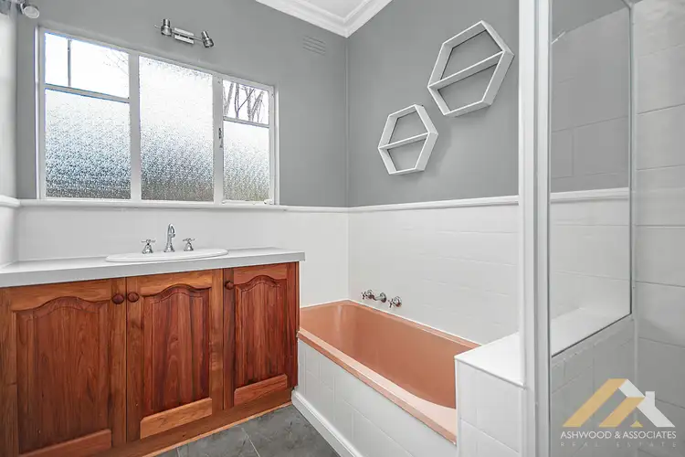Seventh view of Homely house listing, 143 Moroney St, Bairnsdale VIC 3875