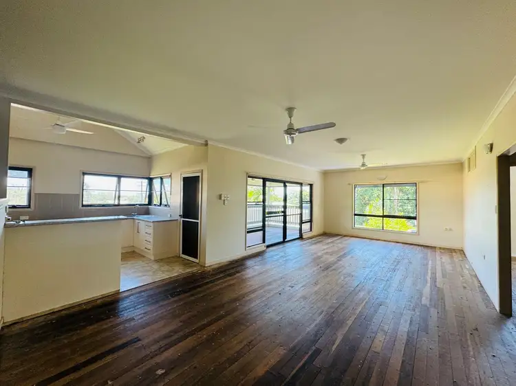 Unit 1/28 Mitchell St, South Mission Beach QLD 4852