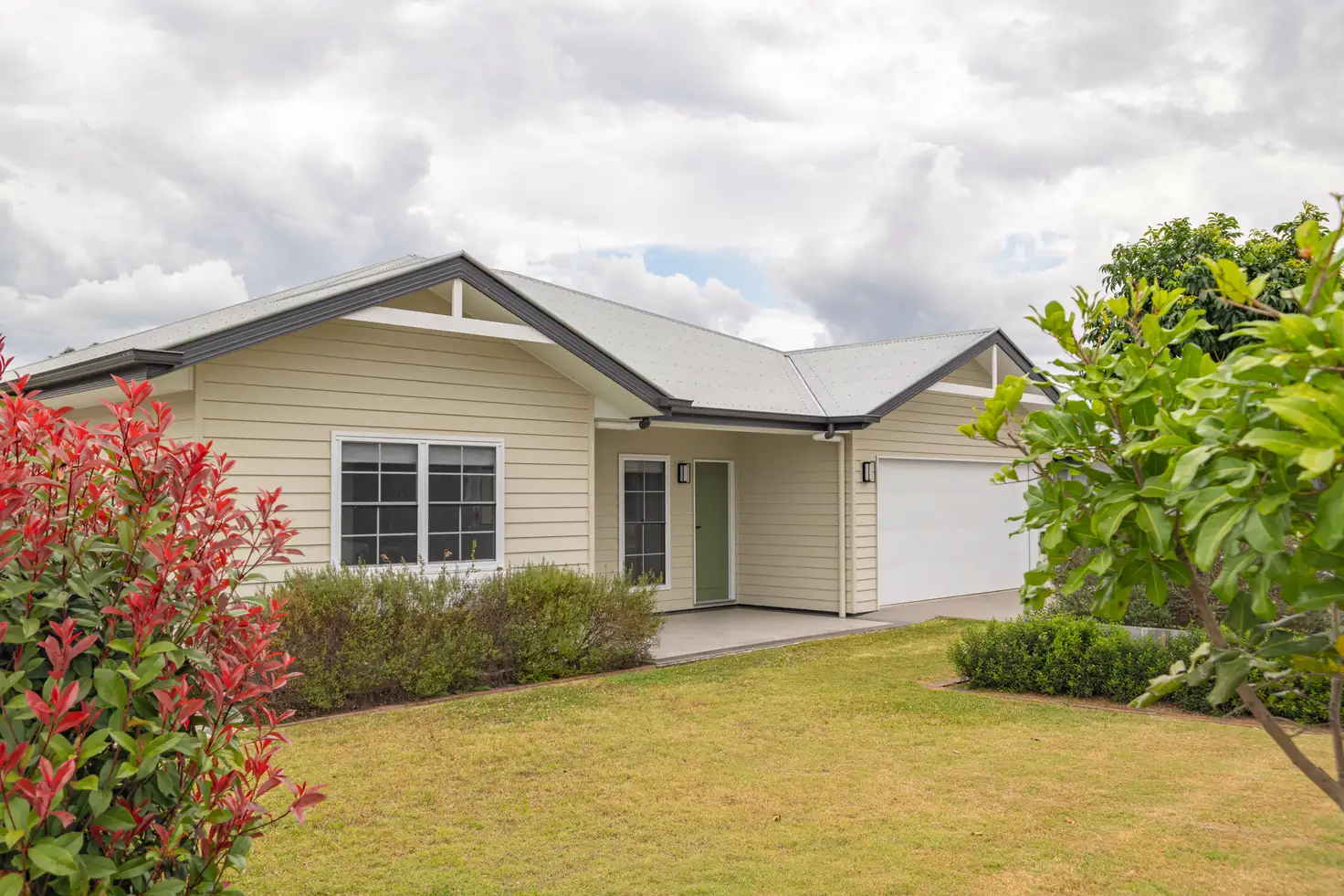 Main view of Homely house listing, 39 Cambridge Cct, Southside QLD 4570