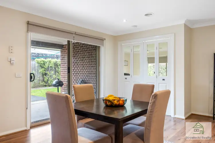 Seventh view of Homely house listing, 27 Villeneuve Dr, Trafalgar VIC 3824