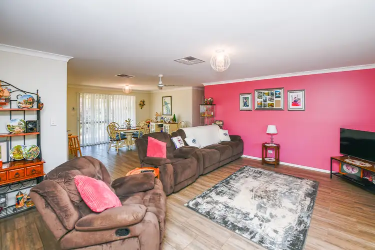 Third view of Homely house listing, 6 Rayner Loop, Nunile WA 6566